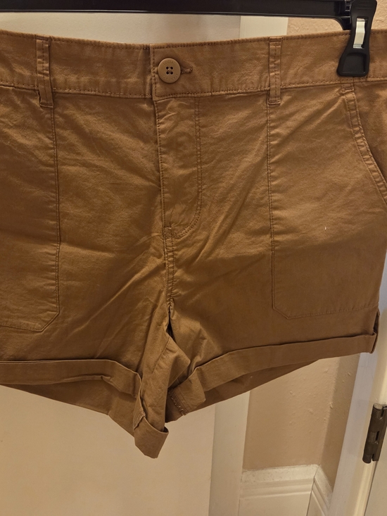 Sanctuary Pants - Sanctuary Roll-Hem Utility Shorts in Camel Brown